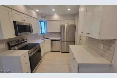 3102 Revere Ct, Hillsborough Township, NJ 08844 - Photo 5