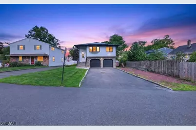 202 Tuttle St, Green Brook Township, NJ 08812 - Photo 5