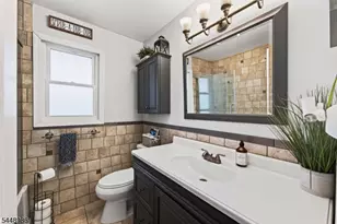 202 Tuttle St, Green Brook Township, NJ 08812 - Photo 17