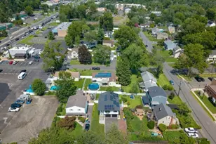 202 Tuttle St, Green Brook Township, NJ 08812 - Photo 27