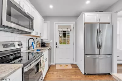 69 Roosevelt Ave, Jefferson Township, NJ 07438 - Photo 5