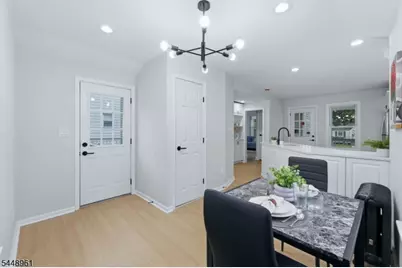 37 W Colfax Ave, Roselle Park, NJ 07204 - Photo 11
