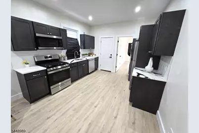 13 Edwin Pl, Newark, NJ 07112 - Photo 7