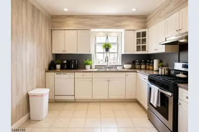 62 Rockland Ave #1, Woodland Park, NJ 07424 - Photo 3