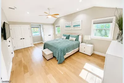 69 N Hillside Ave, Livingston, NJ 07039 - Photo 17