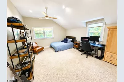 69 N Hillside Ave, Livingston, NJ 07039 - Photo 19