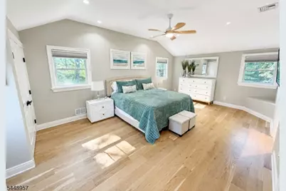 69 N Hillside Ave, Livingston, NJ 07039 - Photo 15