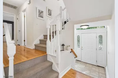 61 Hickory Hill Ct, Rockaway Township, NJ 07866 - Photo 3