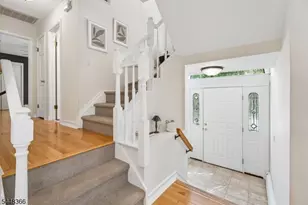 61 Hickory Hill Ct, Rockaway Township, NJ 07866 - Photo 3