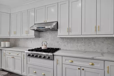645 Passaic Ave, Kenilworth, NJ 07033 - Photo 7
