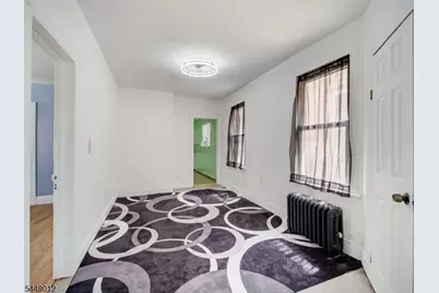 144 Steuben St, East Orange, NJ 07018 - Photo 9