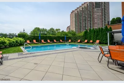 1 Greene St #809, Jersey City, NJ 07302 - Photo 41
