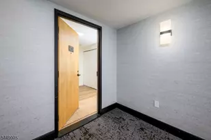1 Greene St, Jersey City, NJ 07302 - Photo 9