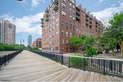 1 Greene St #809, Jersey City, NJ 07302 - Photo 5