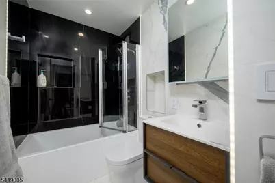 1 Greene St #809, Jersey City, NJ 07302 - Photo 29