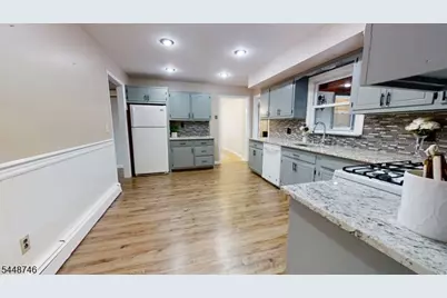 1565 Ridgeway St, Union Township, NJ 07083 - Photo 15