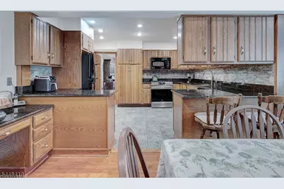 5 Birdseye Gln, Verona, NJ 07044 - Photo 13