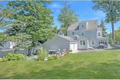 5 Birdseye Gln, Verona, NJ 07044 - Photo 37