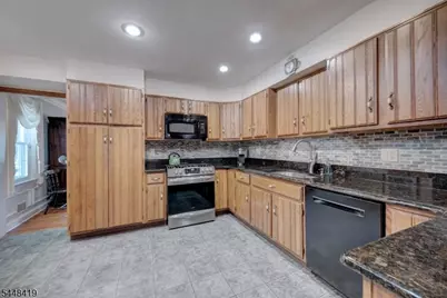 5 Birdseye Gln, Verona, NJ 07044 - Photo 11