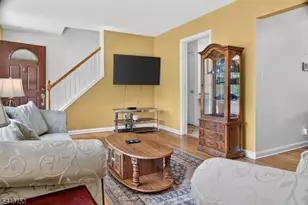 70 Hillview Ave, Franklin Township, NJ 08823 - Photo 3
