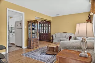 70 Hillview Ave, Franklin Township, NJ 08823 - Photo 33