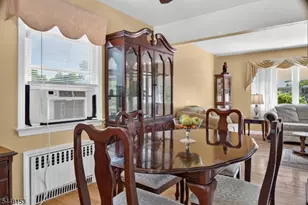 70 Hillview Ave, Franklin Township, NJ 08823 - Photo 27