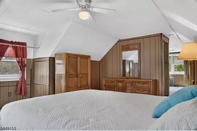 70 Hillview Ave, Franklin Township, NJ 08823 - Photo 15