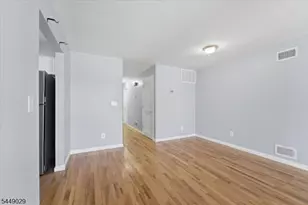 721 S 19th St, Newark, NJ 07103 - Photo 5