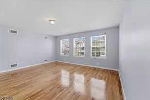 721 S 19th St, Newark, NJ 07103 - Photo 9