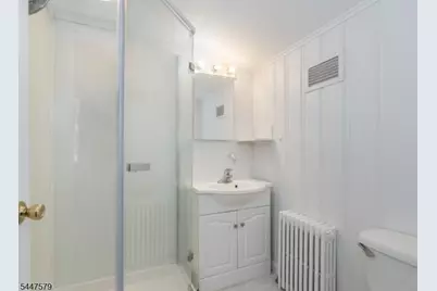 130 Littleton Rd, Morris Plains, NJ 07950 - Photo 13