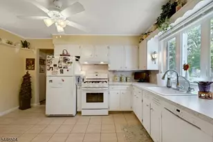 111 Van Winkle Ave, Hawthorne, NJ 07506 - Photo 11