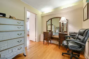 111 Van Winkle Ave, Hawthorne, NJ 07506 - Photo 9