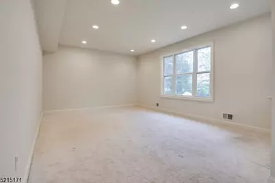 26 Pine Ln, Springfield, NJ 07081 - Photo 7