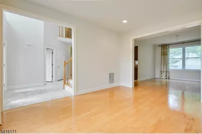 26 Pine Ln, Springfield, NJ 07081 - Photo 5