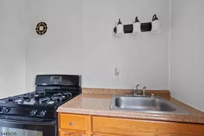 281 19th Ave, 2nd Flr, Paterson, NJ 07504 - Photo 11
