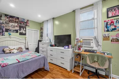 1115 22nd St, North Bergen, NJ 07047 - Photo 13