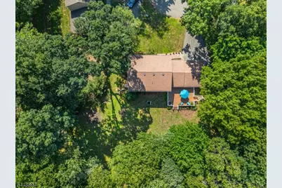 6 Patty Ln, Randolph Township, NJ 07869 - Photo 5