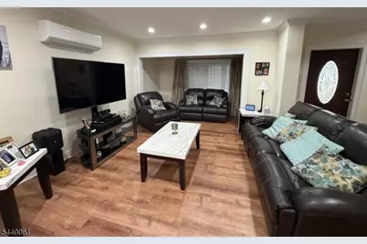 128 E 8th St, Clifton, NJ 07011 - Photo 9