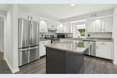 3031 Valley Rd, Bernards Township, NJ 07920 - Photo 11