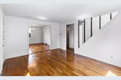 48 Malapardis Rd, Morris Plains, NJ 07950 - Photo 7