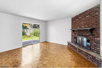 48 Malapardis Rd, Morris Plains, NJ 07950 - Photo 15