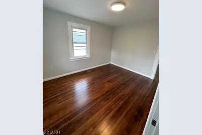 18 S Mountain ve , Cedar Grove, NJ 07009 - Photo 11