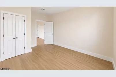 223 Munn Ave #2L, Irvington, NJ 07111 - Photo 5