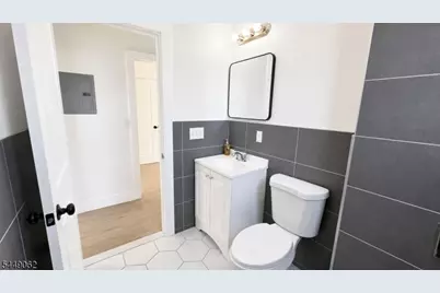223 Munn Ave #2L, Irvington, NJ 07111 - Photo 13