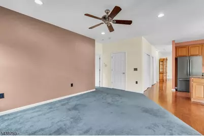4 Abrams Ct, Franklin Township, NJ 08873 - Photo 15