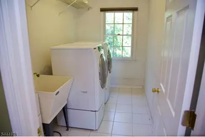 43 Cleveland Ave, East Hanover Township, NJ 07936 - Photo 13