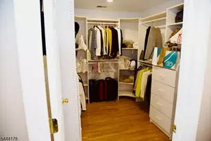 43 Cleveland Ave, East Hanover Township, NJ 07936 - Photo 17