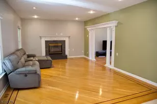 43 Cleveland Ave, East Hanover Township, NJ 07936 - Photo 9