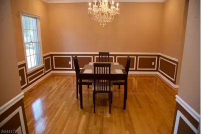 43 Cleveland Ave, East Hanover Township, NJ 07936 - Photo 9