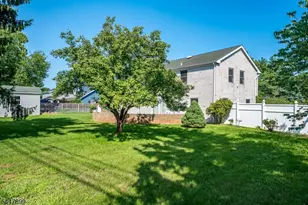 20 Tamarack Rd, Franklin Township, NJ 08873 - Photo 39